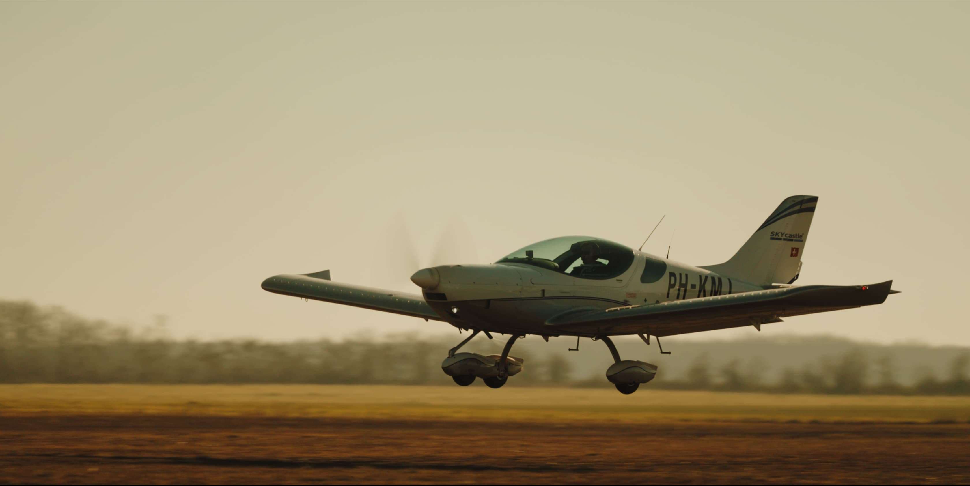 PS-28 CRUISER - imagine 1